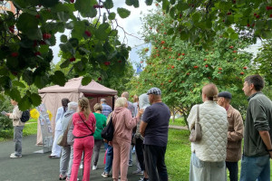Более 300 жителей Тольятти  приняли участие в акции по профилактике рака кожи