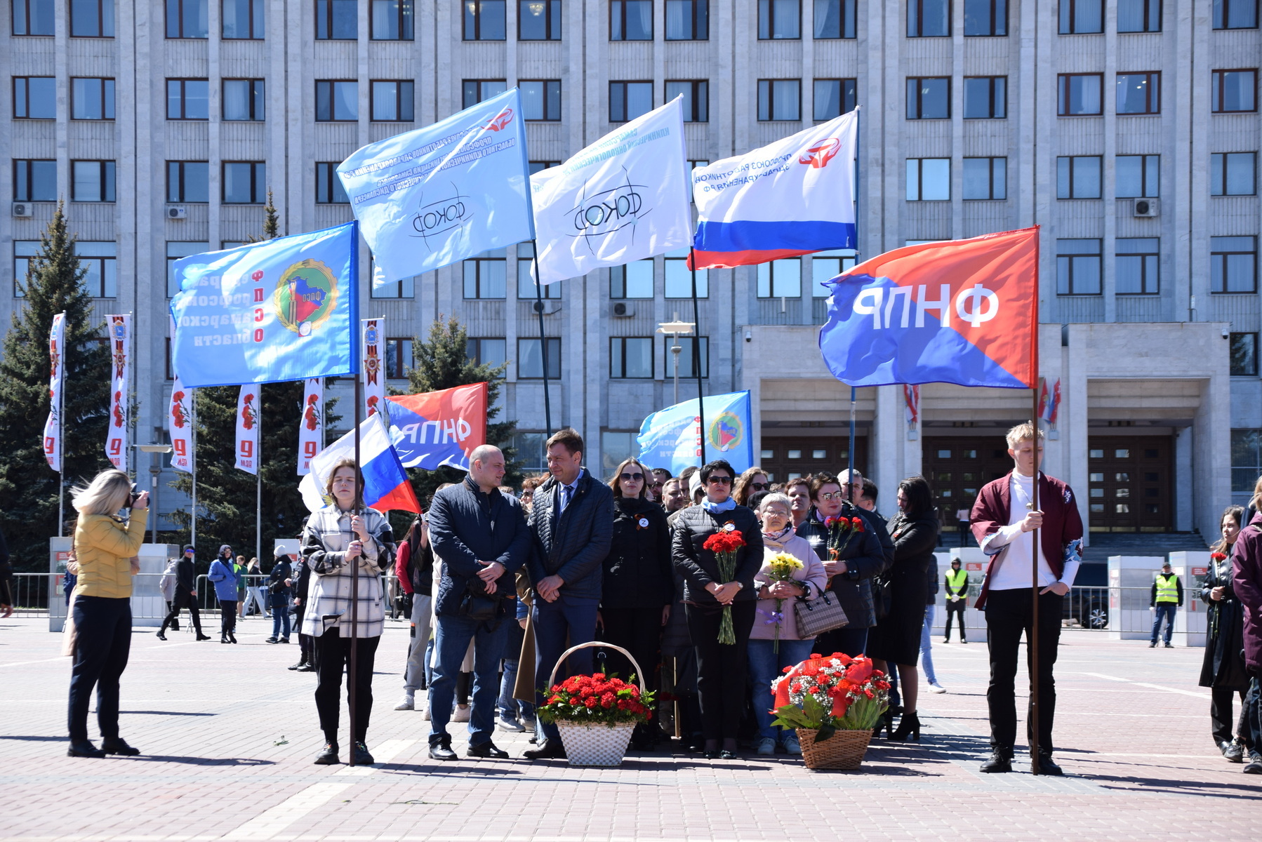 Возложение цветов к Вечному огню | 11.05.2022 | Самара - БезФормата